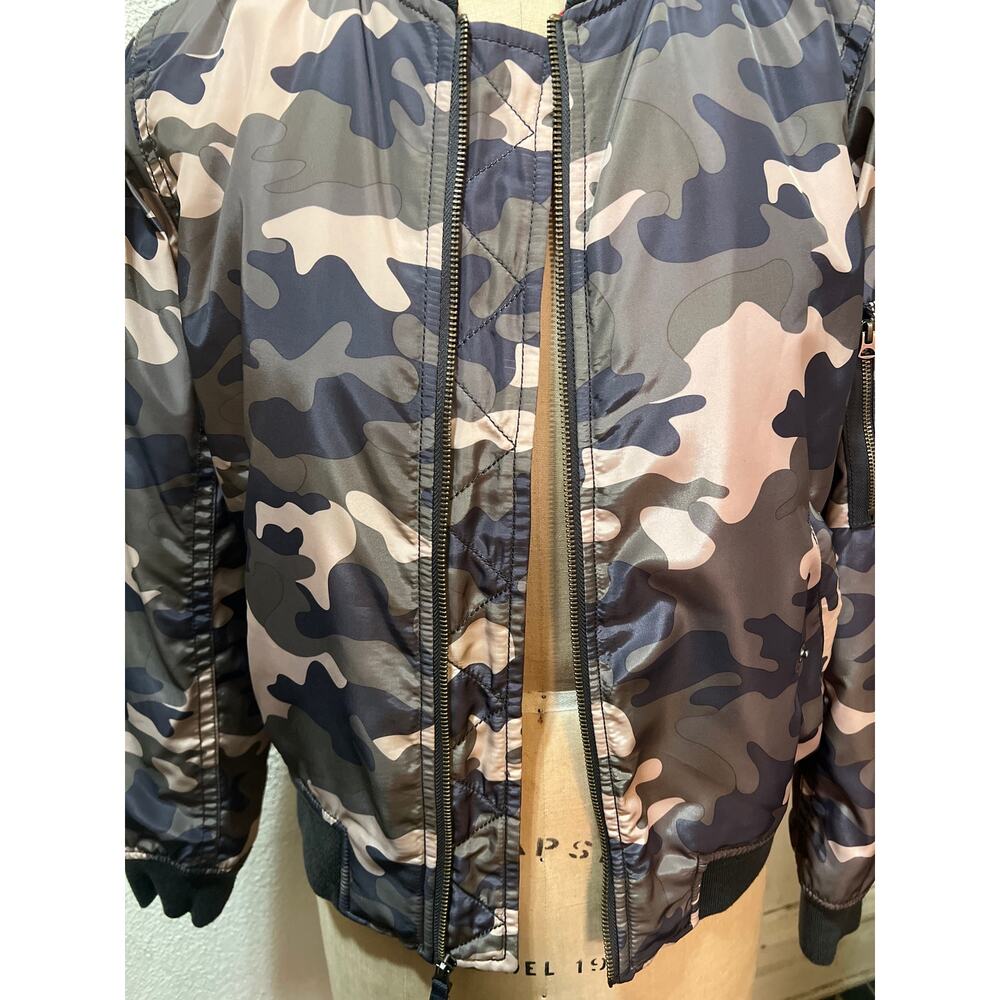 Women’s Gap Camo Bomber Jacket Size S - Picture 9 of 10